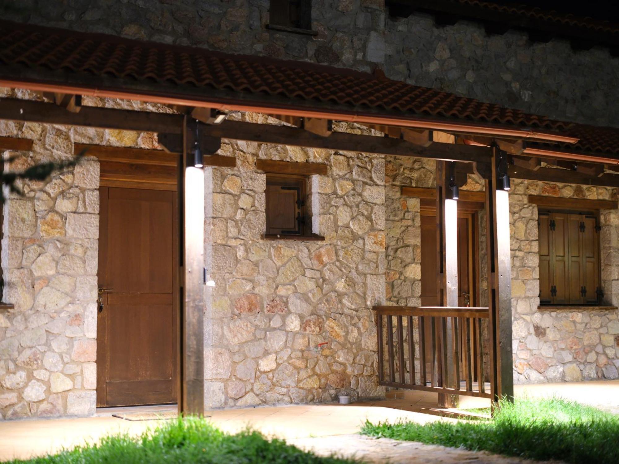 Mont Valley Boutique Chalets Arachova Ngoại thất bức ảnh