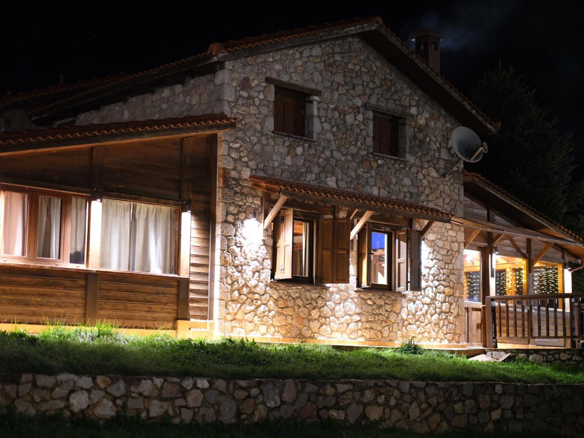 Mont Valley Boutique Chalets Arachova Ngoại thất bức ảnh